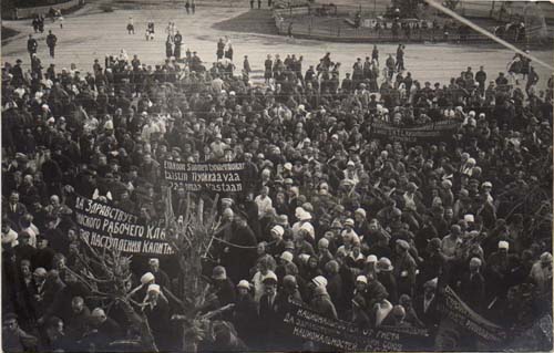 kokous.jpg (36164 bytes)