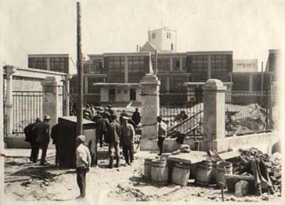 tehdas1.jpg (28897 bytes)